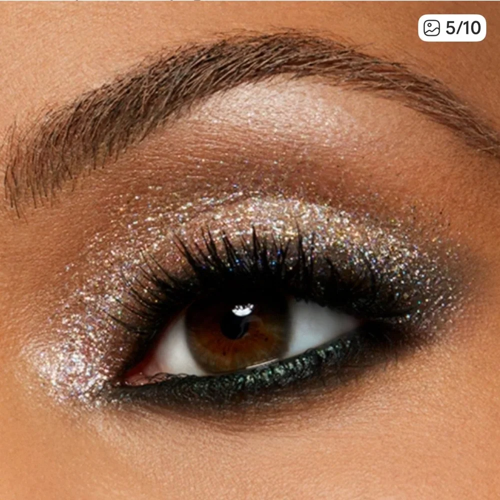 New! MAC Not Afraid To Sparkle Dazzleshadow